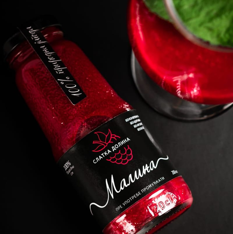 Flašica soka od maline od 200 ml izbliza